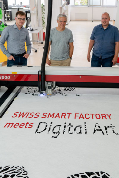 Swiss-Smart-Factory-meets-Digital-Art